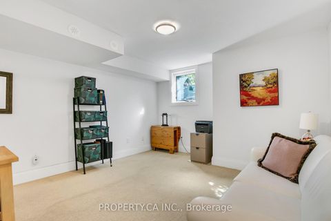 Photo 36 at 13 - 837 Broadview Avenue, Danforth, Toronto