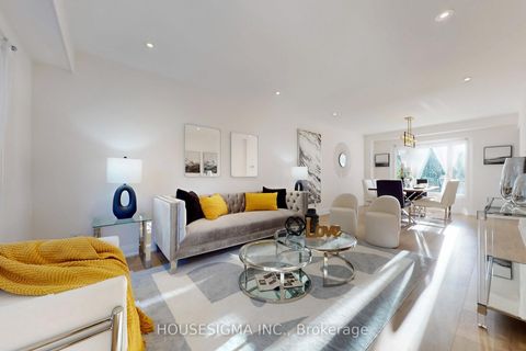 Photo 10 at 41 Underhill Crescent, Aurora Highlands, Aurora