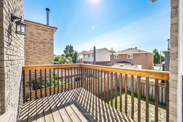 Photo 31 at 1559 Dellbrook Avenue, Brock Ridge, Pickering