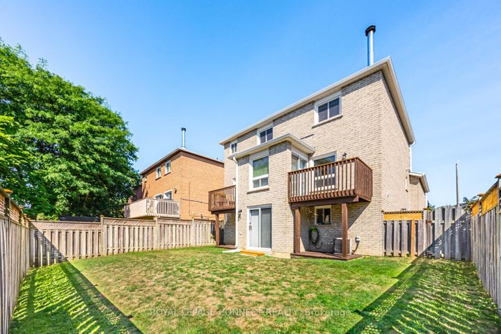 Photo 33 at 1559 Dellbrook Avenue, Brock Ridge, Pickering