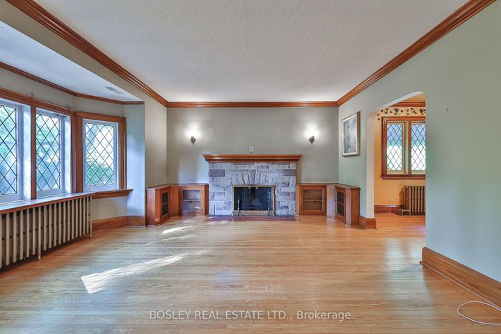 Photo 3 at 26 Holloway Road, City Centre West, Toronto