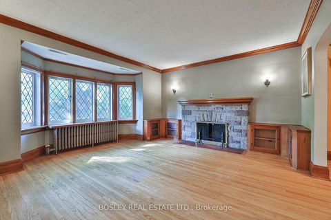 Photo 4 at 26 Holloway Road, City Centre West, Toronto