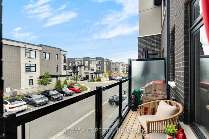 Photo 13 at 309 - 2550 Castlegate Crossing W, Duffin Heights, Pickering