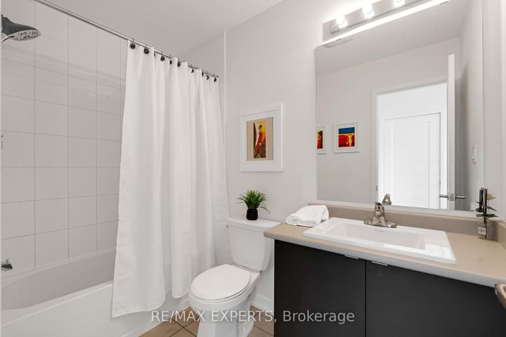 Photo 23 at 309 - 2550 Castlegate Crossing W, Duffin Heights, Pickering