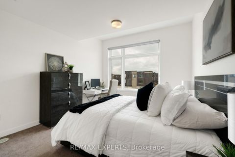 Photo 21 at 309 - 2550 Castlegate Crossing W, Duffin Heights, Pickering