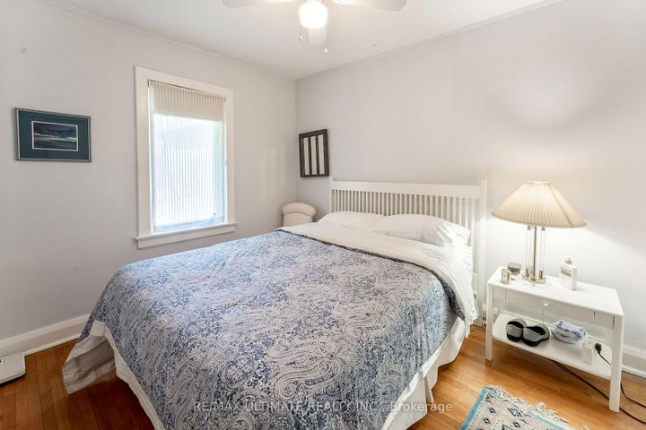 Photo 9 at 256 Airdrie Road, Leaside, Toronto