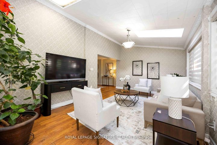 Photo 15 at 104 Billington Crescent, Donalda, Toronto