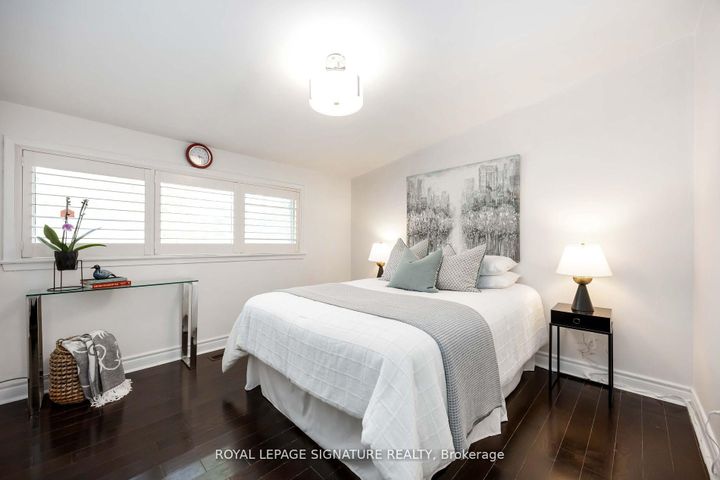 Photo 18 at 104 Billington Crescent, Donalda, Toronto