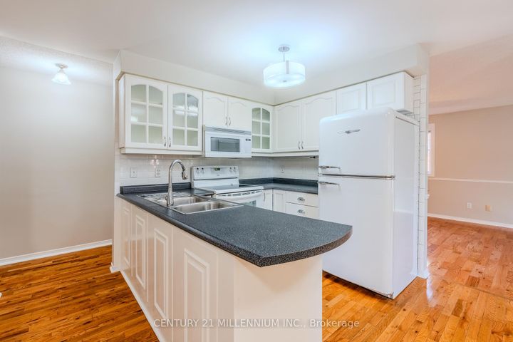 Photo 10 at 60 Ofield Road, Ainslie Wood, Hamilton