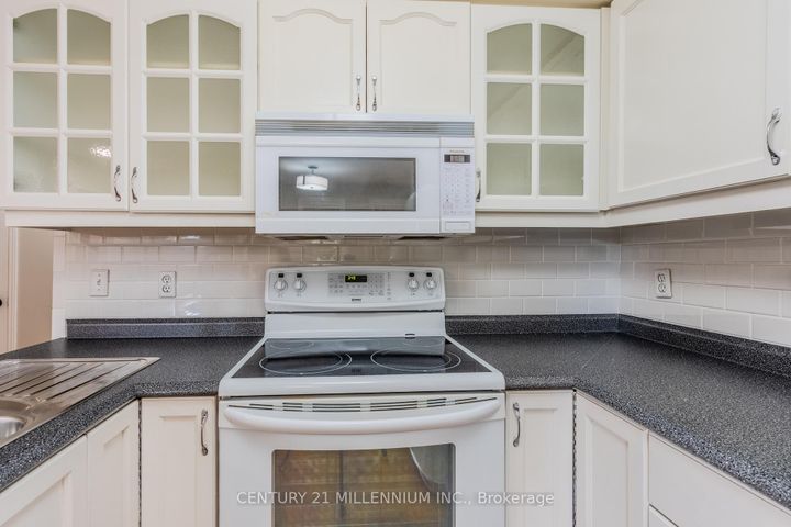 Photo 11 at 60 Ofield Road, Ainslie Wood, Hamilton