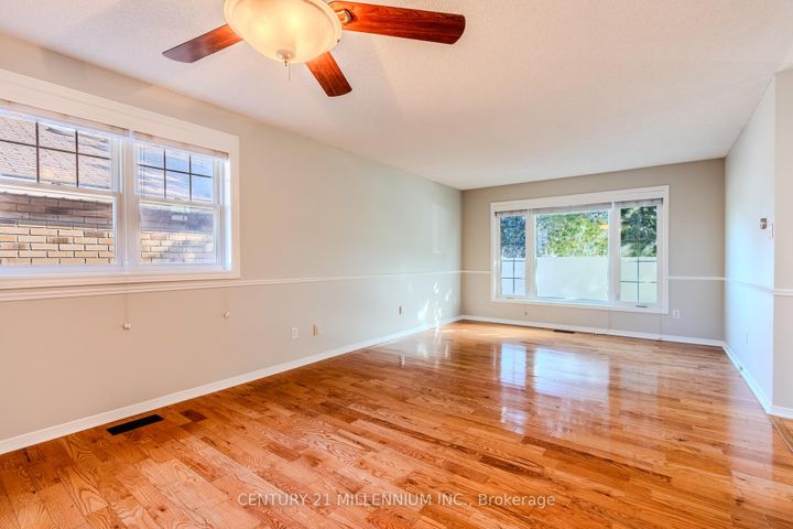 Photo 14 at 60 Ofield Road, Ainslie Wood, Hamilton