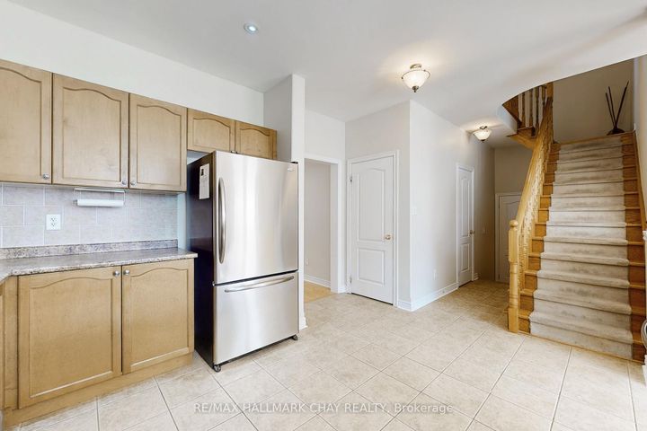 Photo 8 at 76 Cobblestone Court, Wellington, Brampton