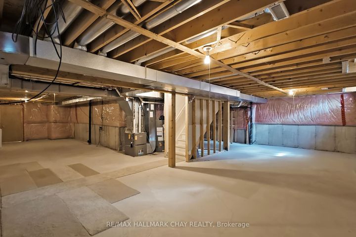 Photo 40 at 76 Cobblestone Court, Wellington, Brampton