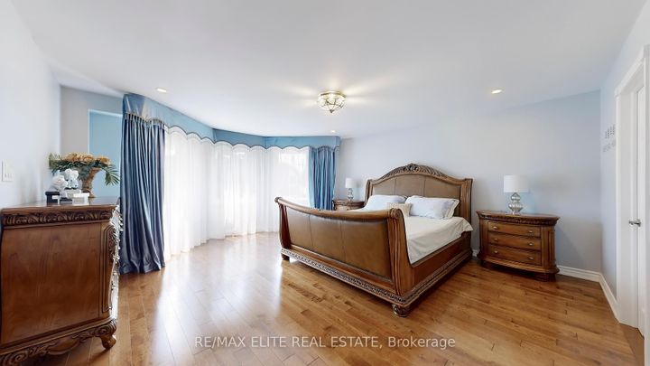 Photo 34 at 48 Pemberton Road, North Richvale, Richmond Hill