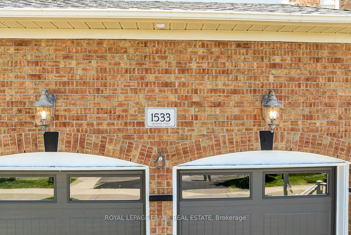 Photo 4 at 1533 Clearbrook Drive, Taunton, Oshawa