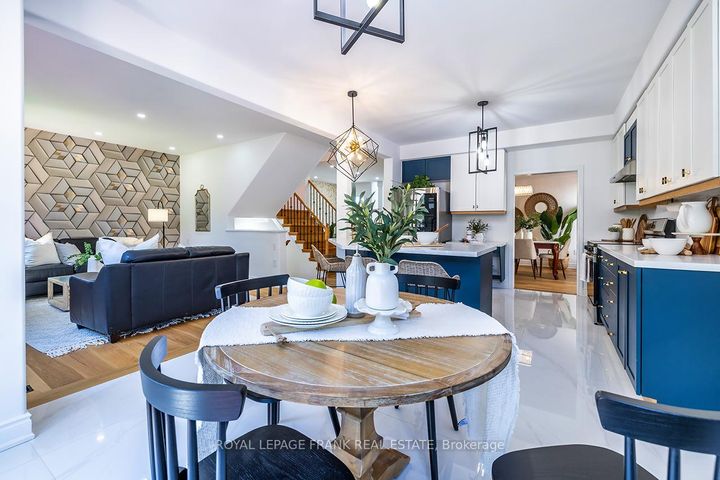 Photo 7 at 1533 Clearbrook Drive, Taunton, Oshawa
