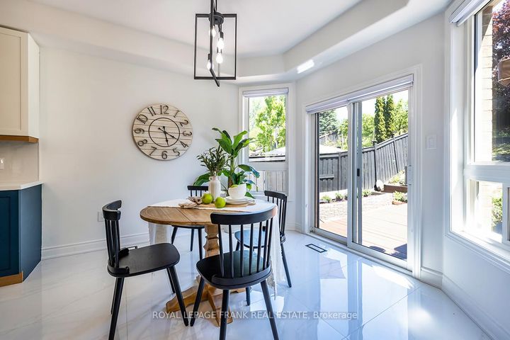 Photo 9 at 1533 Clearbrook Drive, Taunton, Oshawa