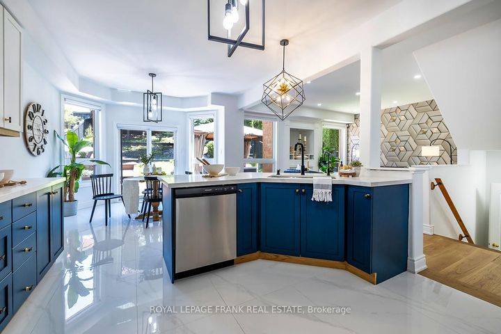 Photo 11 at 1533 Clearbrook Drive, Taunton, Oshawa