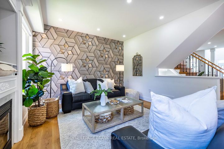 Photo 14 at 1533 Clearbrook Drive, Taunton, Oshawa