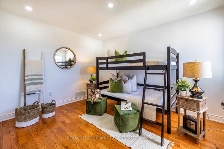 Photo 22 at 1533 Clearbrook Drive, Taunton, Oshawa