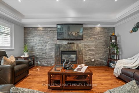 Photo 12 at 31 Ridge Drive, CP College Park, Oakville