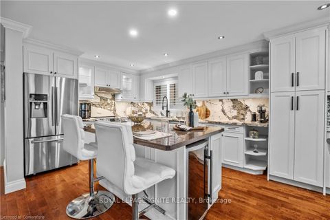 Photo 15 at 31 Ridge Drive, CP College Park, Oakville