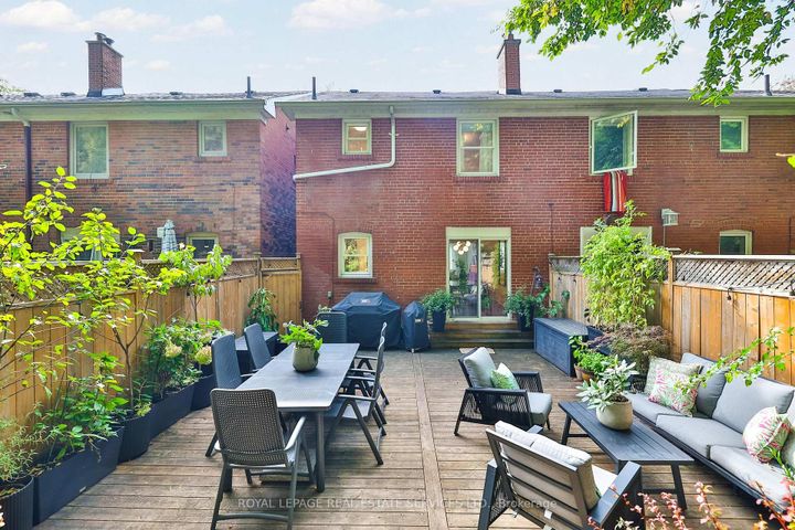 Photo 34 at 618 Davenport Road, Casa Loma, Toronto
