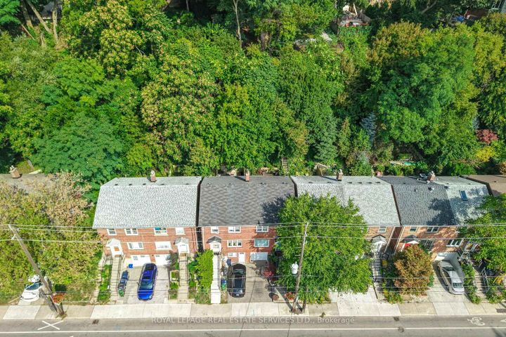 Photo 37 at 618 Davenport Road, Casa Loma, Toronto