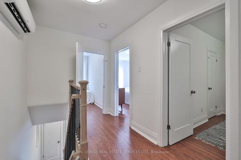 Photo 15 at 618 Davenport Road, Casa Loma, Toronto