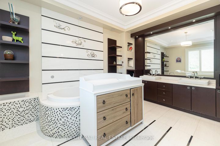 Photo 21 at 26 Citation Drive, Bayview Village, Toronto