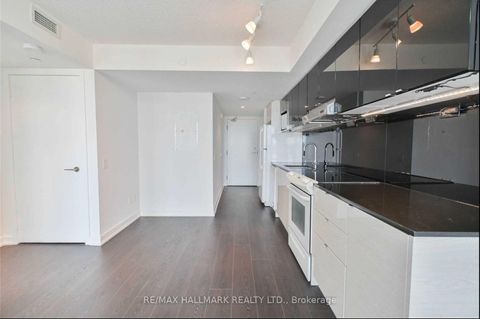 Photo 10 at 1510 - 72 Esther Shiner Boulevard, Bayview Village, Toronto