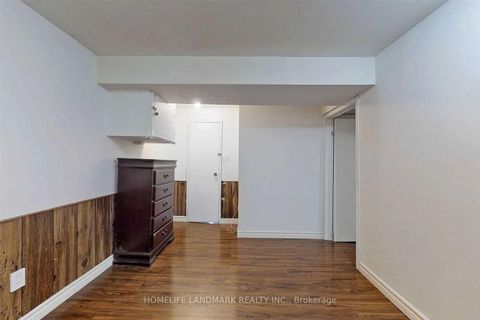 Photo 18 at 314 Sprucewood Court, L'Amoreaux, Toronto