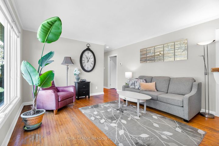Photo 4 at 79 Rexway Drive, Georgetown, Halton Hills