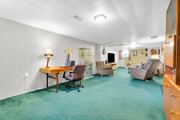 Photo 20 at 79 Rexway Drive, Georgetown, Halton Hills