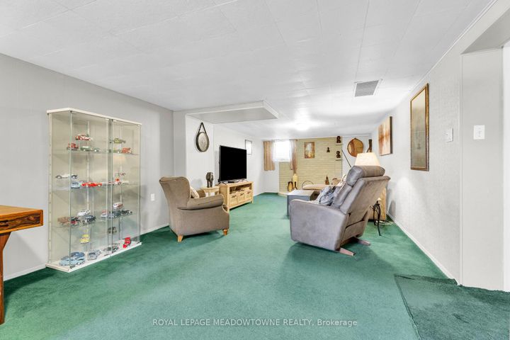 Photo 21 at 79 Rexway Drive, Georgetown, Halton Hills