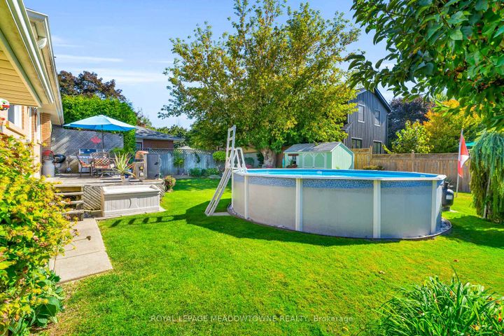 Photo 32 at 79 Rexway Drive, Georgetown, Halton Hills