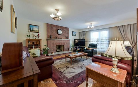 Photo 16 at 30 Oak Avenue, South Richvale, Richmond Hill