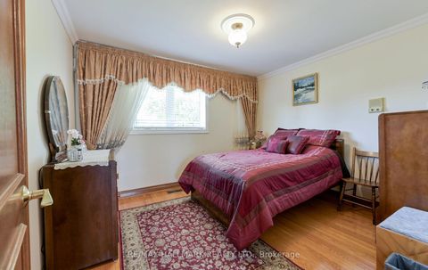 Photo 26 at 30 Oak Avenue, South Richvale, Richmond Hill
