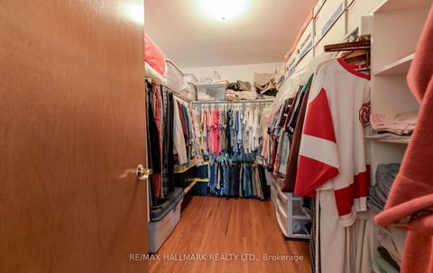 Photo 27 at 30 Oak Avenue, South Richvale, Richmond Hill