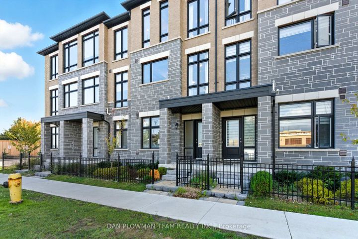 Photo 3 at 1393 Coral Springs Path, Taunton, Oshawa