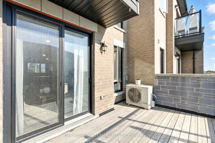 Photo 14 at 1393 Coral Springs Path, Taunton, Oshawa