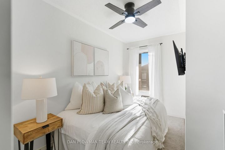 Photo 21 at 1393 Coral Springs Path, Taunton, Oshawa