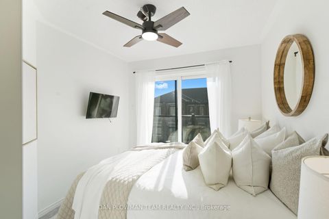 Photo 19 at 1393 Coral Springs Path, Taunton, Oshawa