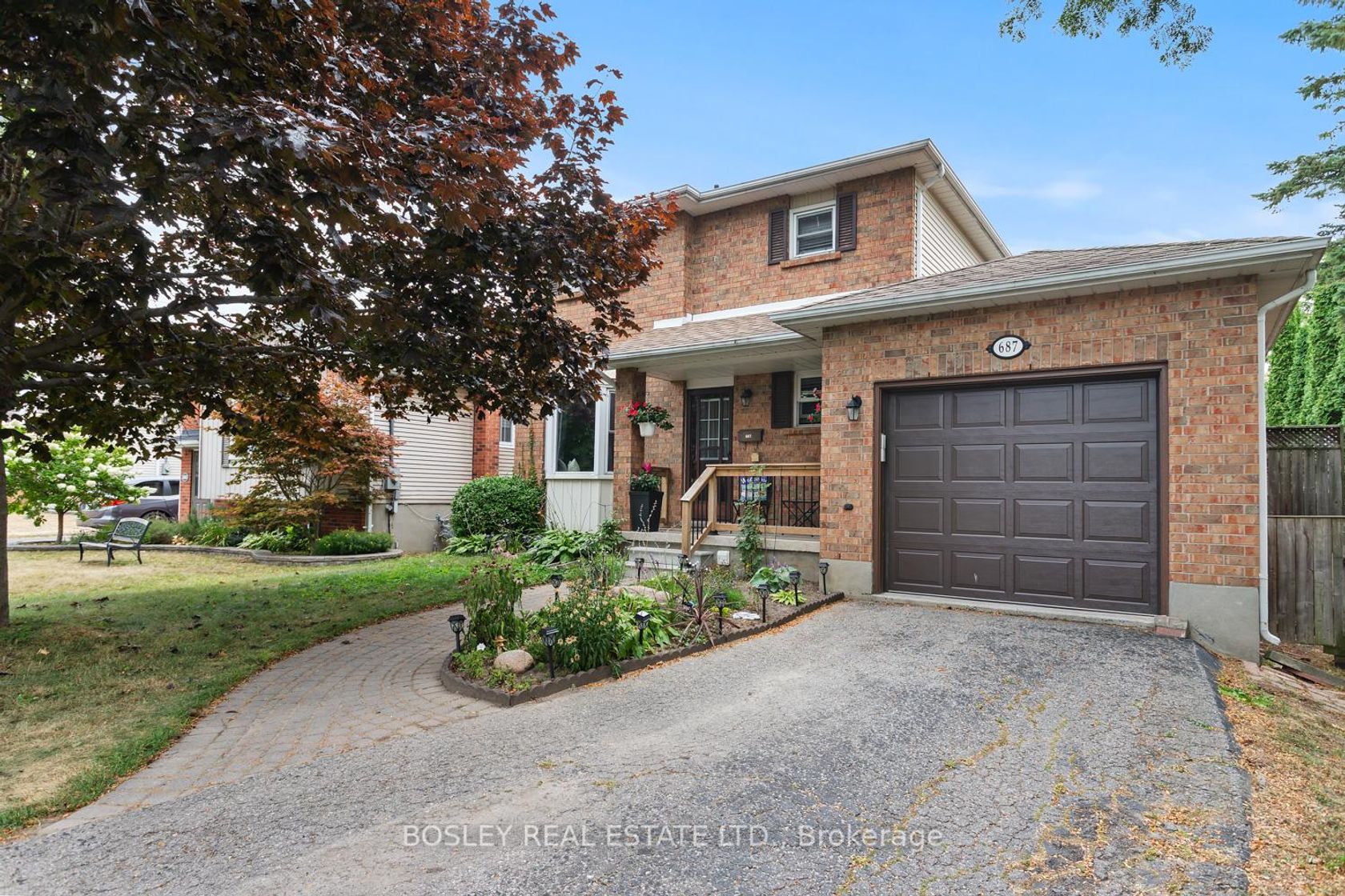 687 Mackechnie Crescent, Cobourg 