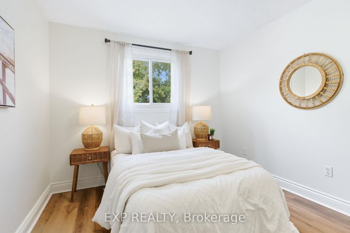 Photo 14 at 236 Northminster Court, Centennial, Oshawa