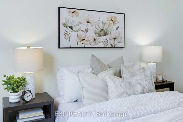 Photo 18 at 236 Northminster Court, Centennial, Oshawa