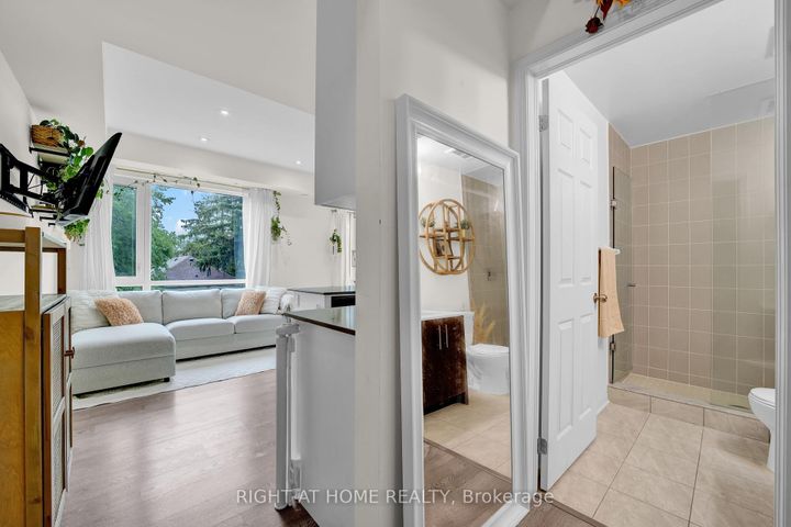 Photo 9 at 312 - 639 Lawrence Avenue W, Lawrence, Toronto