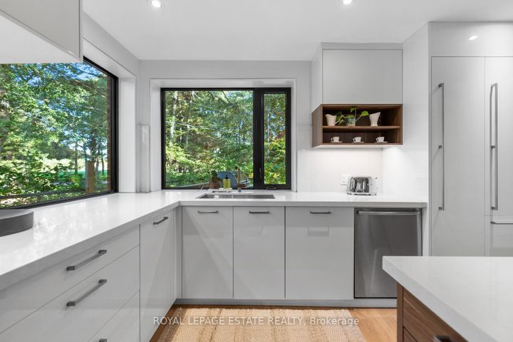 Photo 9 at 59 Anndale Road, Cliffside, Toronto