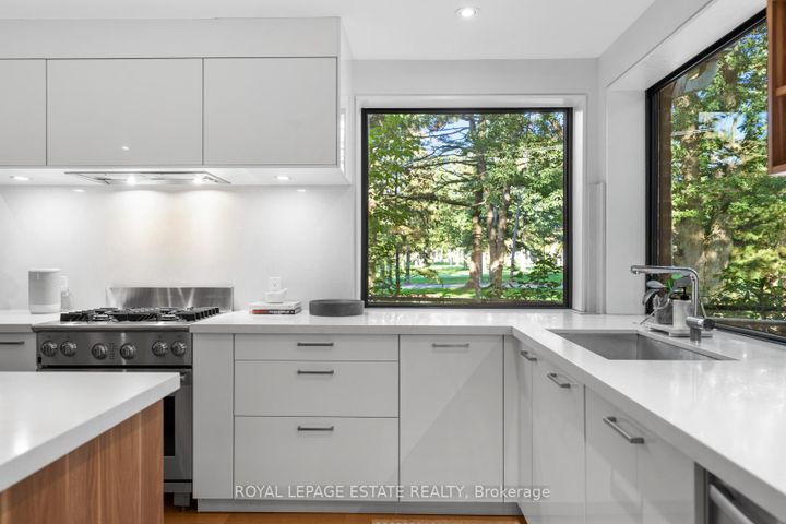 Photo 13 at 59 Anndale Road, Cliffside, Toronto