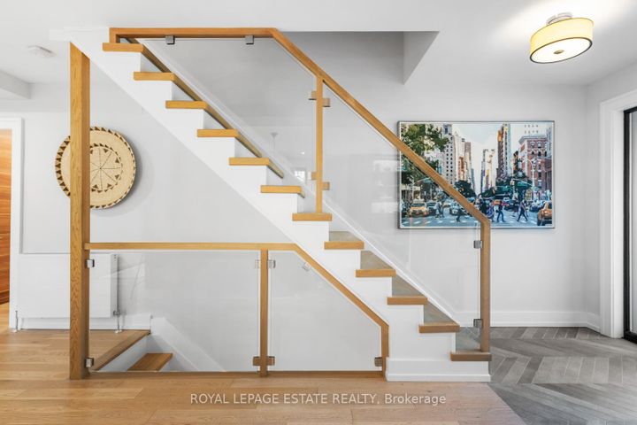 Photo 20 at 59 Anndale Road, Cliffside, Toronto